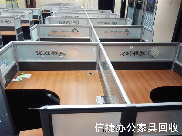 北京工位回收，北京辦公桌回收，職員桌回收