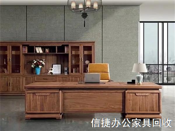 回收辦公家具，回收老板臺(tái)，回收屏風(fēng)工位