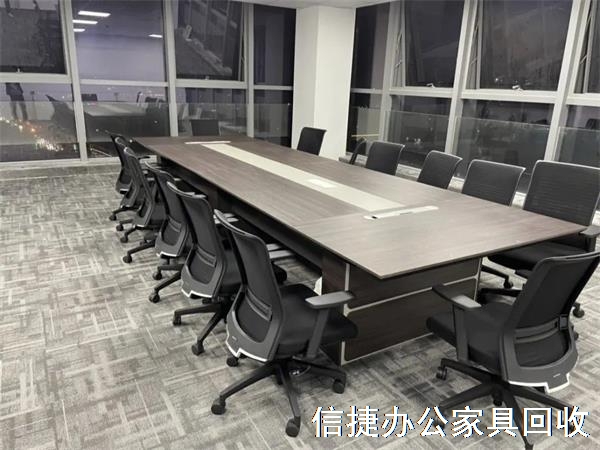 北京辦公椅回收，高價(jià)辦公家具回收