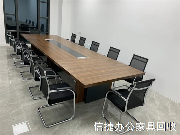 上門會(huì)議桌椅回收